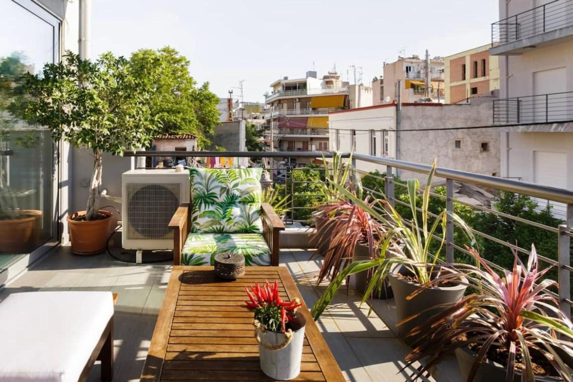 Stylish Boutique Loft With Private Balcony Ateny