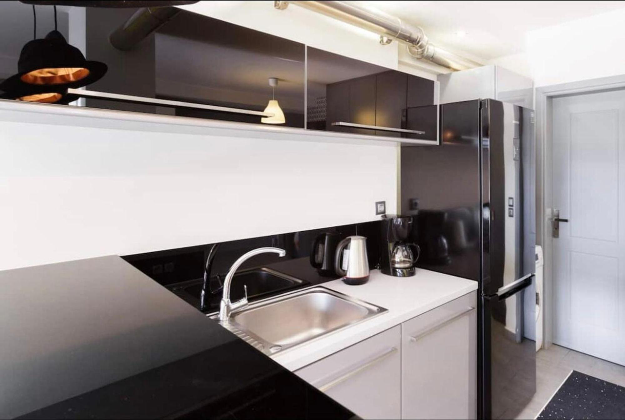 Apartament Stylish Boutique Loft With Private Balcony Ateny