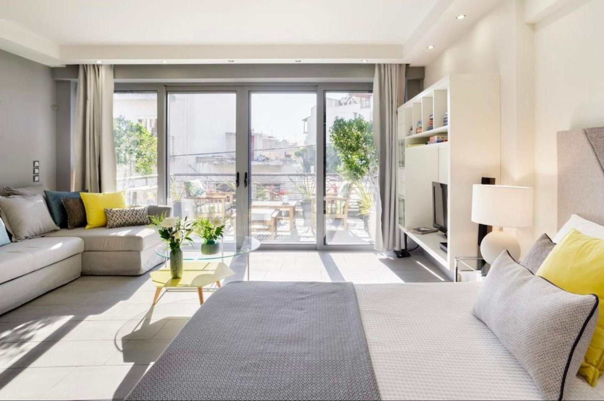 Stylish Boutique Loft With Private Balcony Apartament